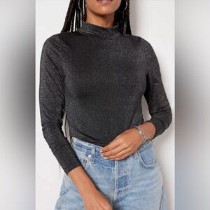 Evereve Shimmer Mock Neck Long Sleeve Top Robbie Lurex Black Metallic Silver XS